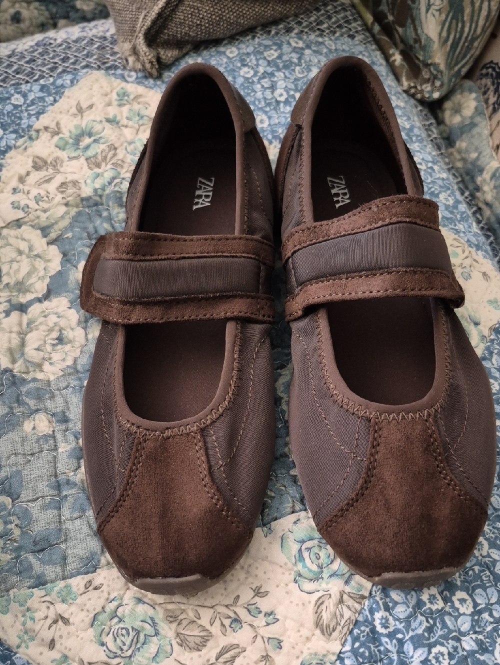 NWOT Zara Mary Jane Chocolate Brown Shoes, 6M